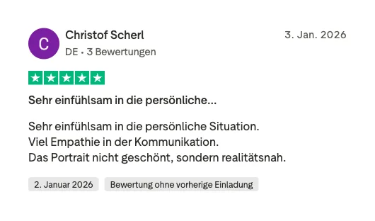 Trustpilot Bewertung einer Kundin, 5 Sterne